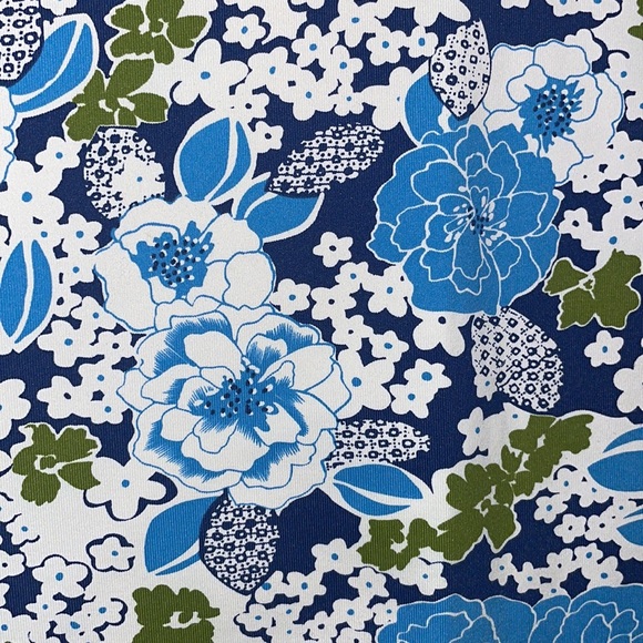 •CROFT & BARROW•BLUE&GREEN FLORAL TANK TOP SCOOPNECK STRETCH BLOUSE SIZE MEDIUM - Picture 7 of 7